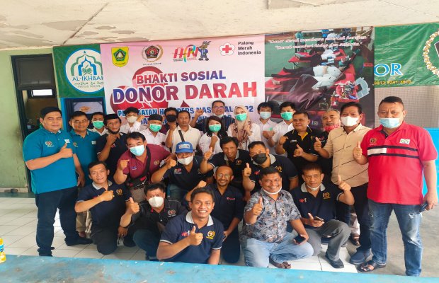 Foto :  Bersama ketua PWI kabupaten Bogor.