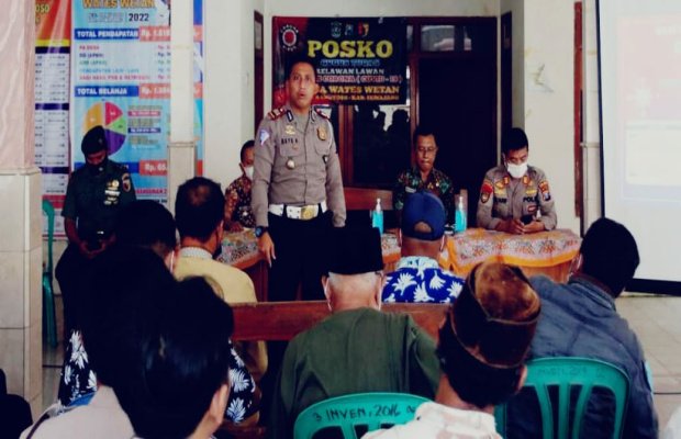 Foto : Kasat Lantas Polres Lumajang menyampaikan maksud dan tujuan