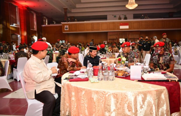 Foto: Sesepuh dan tokoh Kopassus dalam acara syukuran