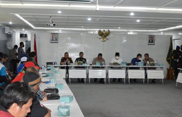Foto: Suasana audiensi serikat pekerja dengan Pemkab Bogor
