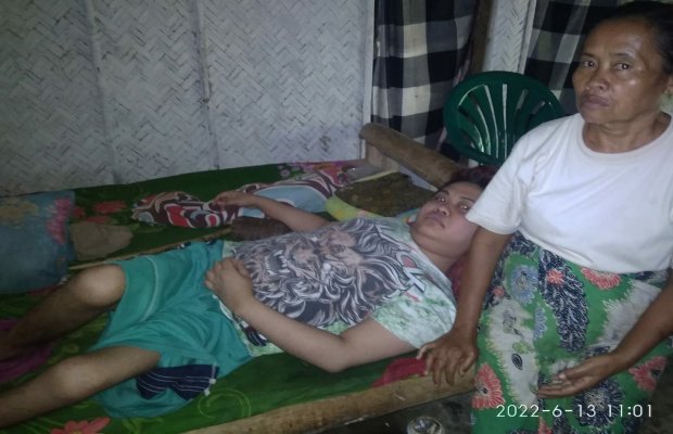 Foto: Fathor Rossi bersama Neneknya saat ditemui awak media