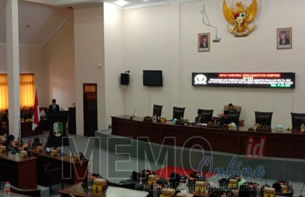 Foto : Paripurna DPRD Sampang tentang penetapan Panja LHP BPK tahun 2021