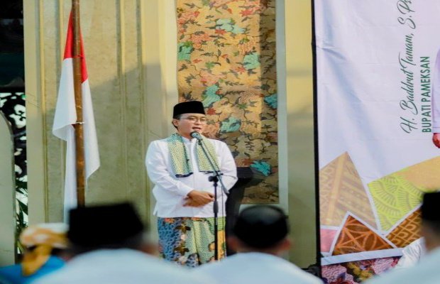 Foto : Bupati Pamekasan saat laksanakan kegiatan Safari ramadhan.