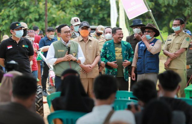 Foto : Bupati Pamekasan, Baddrut Tamam.