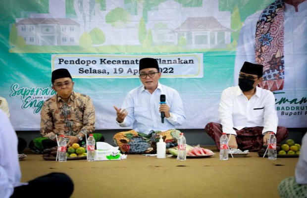 Foto : Bupati Pamekasan saat mempromosikan program prioritasnya WUB.