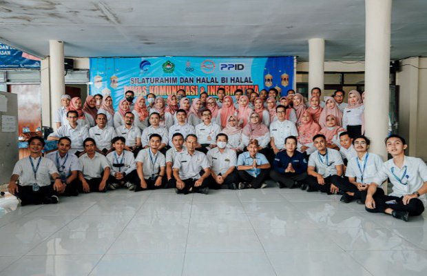 Foto : Silaturahim dan halal bihalah Dinas Komunikasi dan Informatika Kabupaten Pamekasan.
