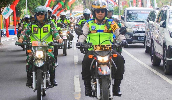 Foto : Sesaat pasca pemberangkatan dari Polres Lumajang