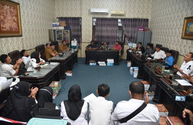 Foto: Perwakilan Para Nakes dan Non Nakes saat audiensi ke Komisi IV DPRD Sumenep (ibnu)