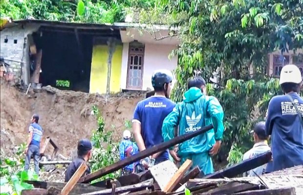 Foto : situasi sesaat pasca terjadinya peristiwa