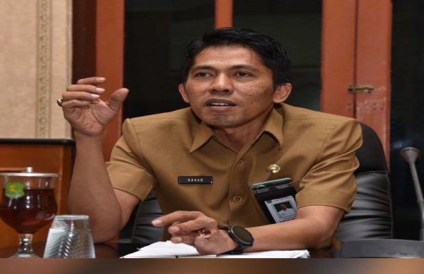 Foto: Hasan Basri, SH. Kabag Persidangan dan Perundang-undangan Sekretariat DPRD Kabupaten