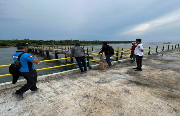 Foto: (Dok. Dishub) Dermaga Gili Iyang Sumenep, Madura, Jawa Timur, salah satu pengerjaan rehabilitasi dermaga dari APBD 2022 yang pengerjaannya selesai awal Desember.