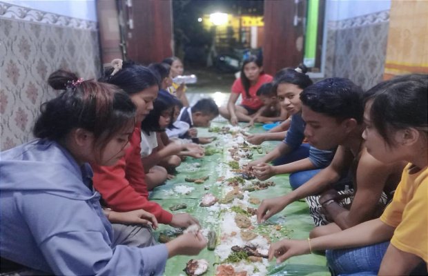 Foto: Keluarga besar Memo online. 