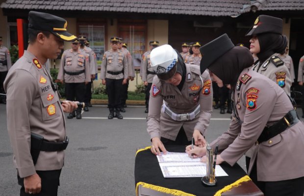 Foto: Kapolres Jember AKBP Hery Purnomo SIK SH