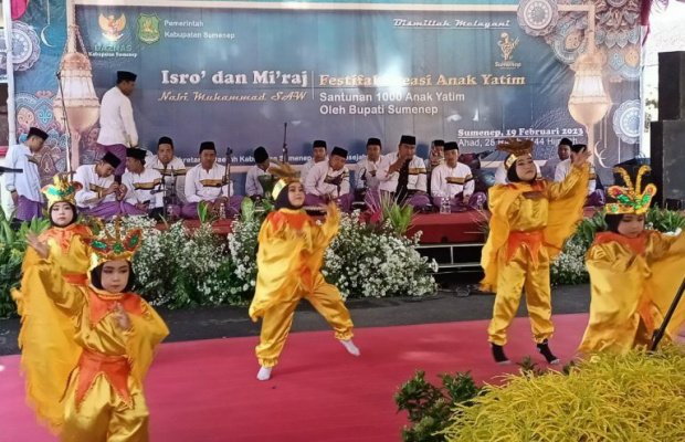 Foto: Salah satu penampilan tari anak dalam Festival Kreasi Anak Yatim Pemkab Sumenep