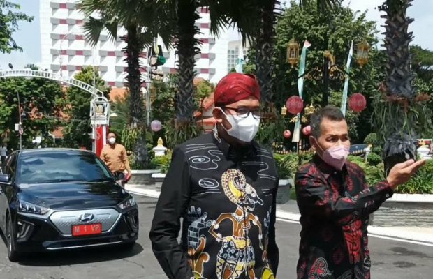 Foto: Bupati Sumenep Ach. Fauzi saat berada di sebuah tempat
