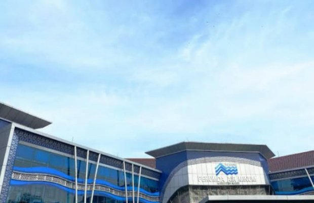 Foto.gedung PDAM Tirta Kahuripan