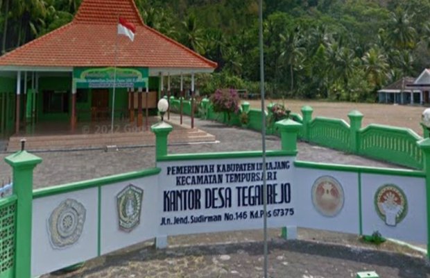 Foto : Kantor Pemdes Tegalrejo Tempursari Lumajang. Sumber (google)