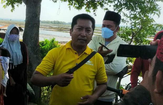 Foto: Suasana warga saat melakukan penolakan