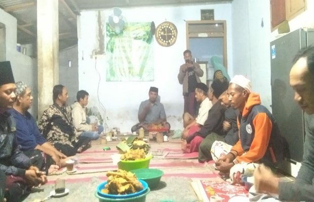 Foto: Suasana Suroan di padepokan Odgj