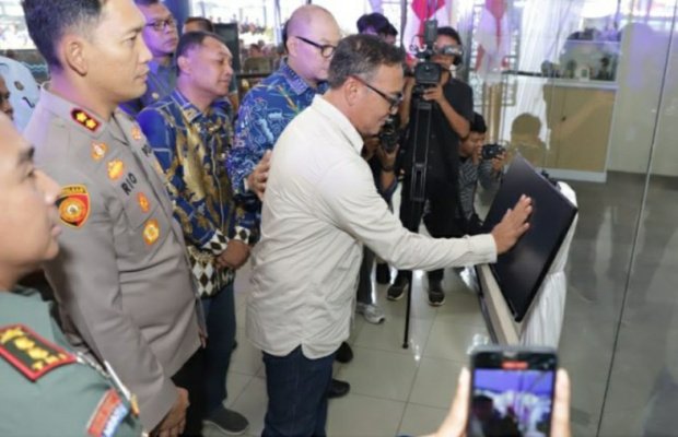 Foto: PLT Bupati Bogor Iwan Setiawan.