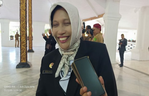 Foto: Dirut RSUD dr. H. Moh. Anwar Sumenep, dr Erliyati ditemui usai menerima Tanda Kehormatan Satya Lencana Karya Satya Presiden RI