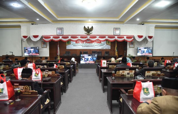 Foto: Dewan Perwakilan Rakyat Daerah (DPRD) Sumenep menggelar Rapat Paripurna Mendengarkan Pidato Kenegaraan Presiden Republik indonesia dalam rangka HUT RI ke-78.