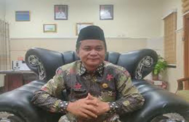 Foto: Kepala Kantor Kemenag Sumenep, Dr.H.Chaironi Hidayat