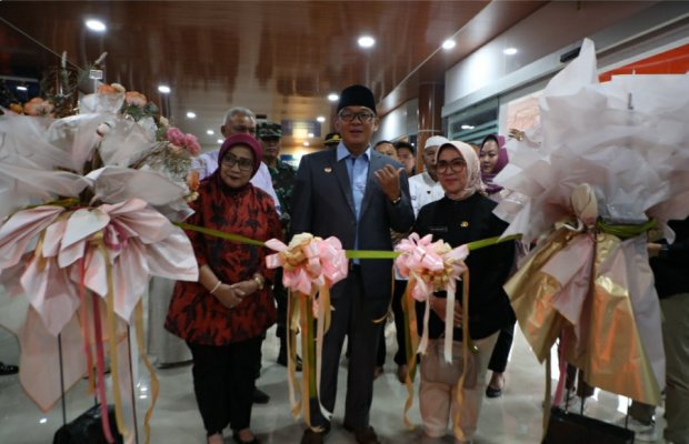 Foto: Iwan Setiawan di Dampingi Dirut RSUD Ciawi.