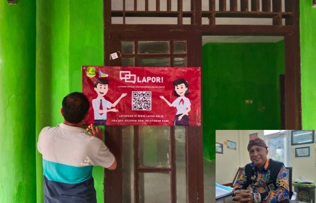 Foto: Pemasangan pamflet di salah satu tempat wisata di Sumenep