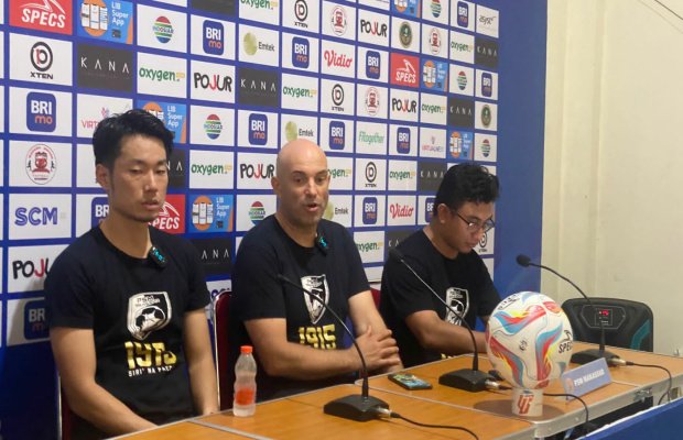 Foto: Bernardo Tavares dan Kenzo Nambu 