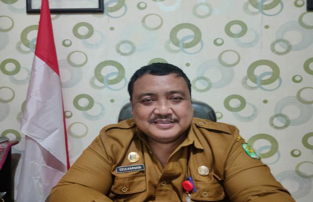 Foto: Drs. Achmad Dzulkarnain, Kepala Bakesbangpol Kabupaten Sumenep