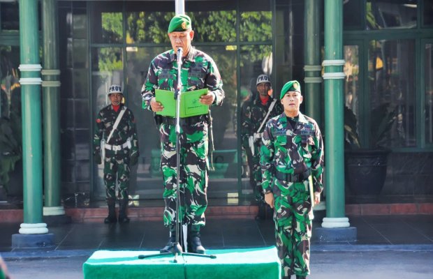 Foto : Kapten Inf Erwin Daud S.pd