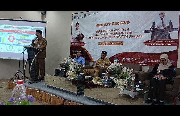 Foto: DPMPTSP Sumenep saat acara Kick Off Meeting Implementasi Perizinan Berusaha Berbasis Resiko dan Tata Cara Penyampaian LKPM