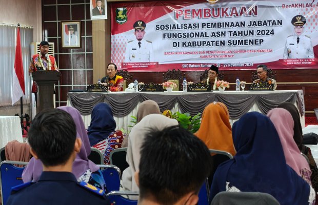 Foto: Bupati Sumenep saat memberikan sambutan pada acara sosialisasi