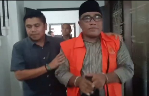 Foto: Kasi Intel Kejari Sumenep bersama Kades Kangayan Arsan