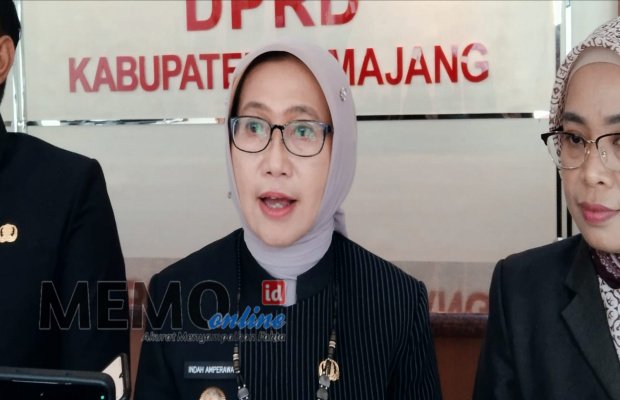 Foto: Bupati Lumajang Ir. Indah Amperawati M.Si