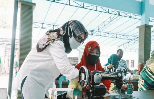 Foto: Pelatihan kerja bersumber dari dana cukai di Kabupaten LUMAJANG.