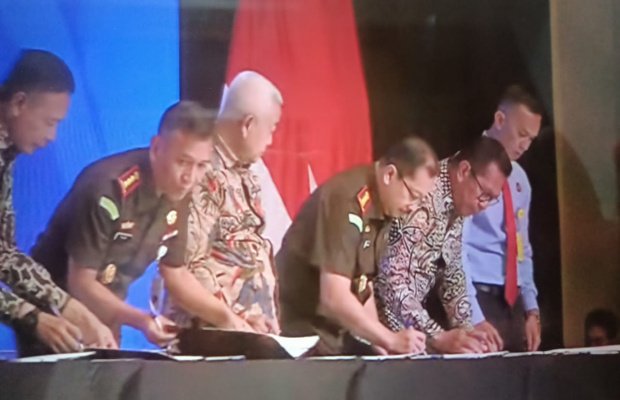 Foto: Penandatanganan Nota Kesepakatan Restorative Justice
