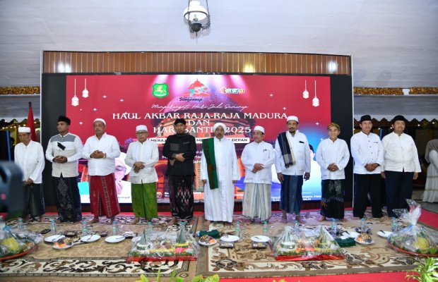 Foto: Haul Raja-Raja se-Madura