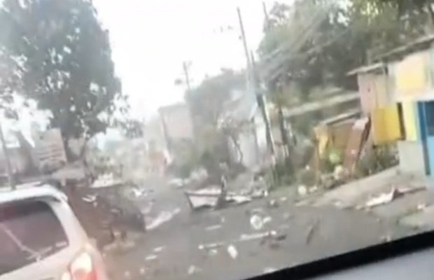 Foto: Suasana Desa Sumbersekar Malang pasca diterjang puting beliung