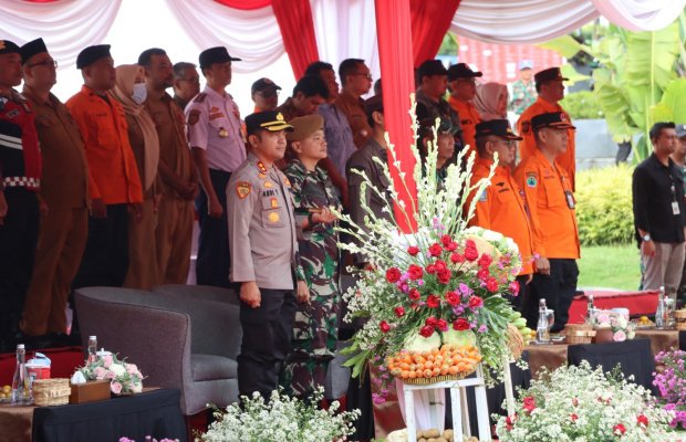 Foto: Apel Kesiagaan Tanggap Darurat Bencana Hidrometeorogi