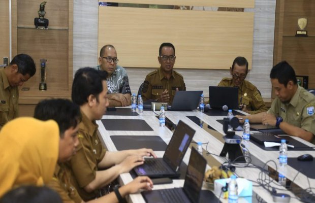 Foto: Sekda Kabupaten Probolinggo Ugas Irwanto Membuka ASN SAE Award