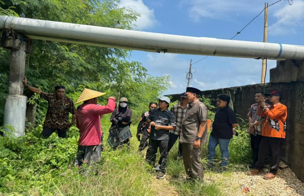 Foto: Pansus DPRD Sumenep saat Sidak Tambak Udang