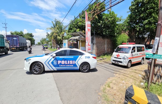 Foto: Polres Probolinggo Saat Kawal Bantuan 