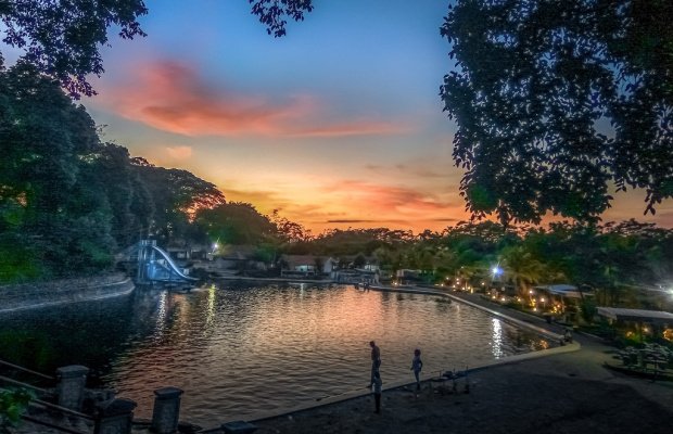 Foto : Wisata air Selokambang