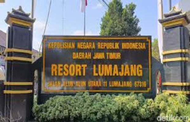 Foto : Polres Lumajang nampak dari depan
