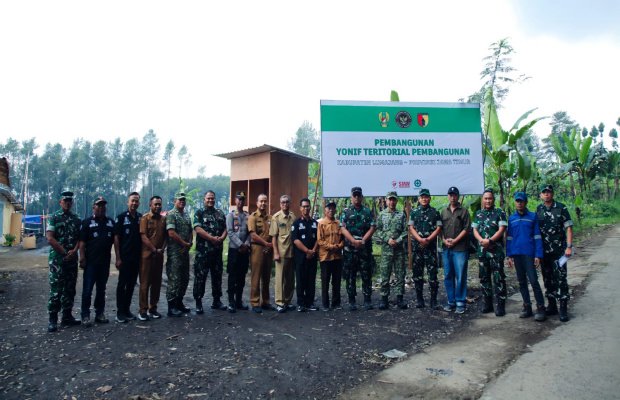Foto : Usai peninjauan lokasi