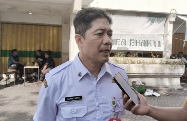 Foto: Kepala Dispora Kabupaten Lumajang, Zainur Rofiq, saat dikonfirmasi pada Rabu (24/6/2026)