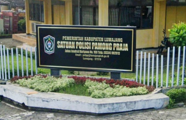 Foto: Kantor Satpol PP Lumajang, nampak dari depan ‎ 