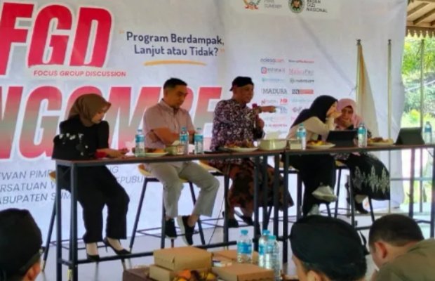 Foto: Kadisdik Sumenep, Moh. Iksan (tengah), saat menjadi narasumber dalam Focus Group Discussion (FGD)